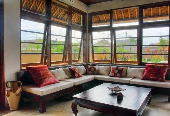 Villa Elanora Bali Resort Kerobokan