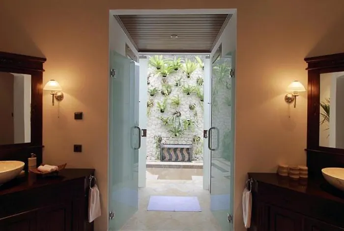 Villa Elanora Bali Resort 4*