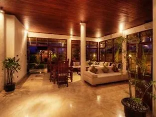 Resort Villa Elanora Bali 4*
